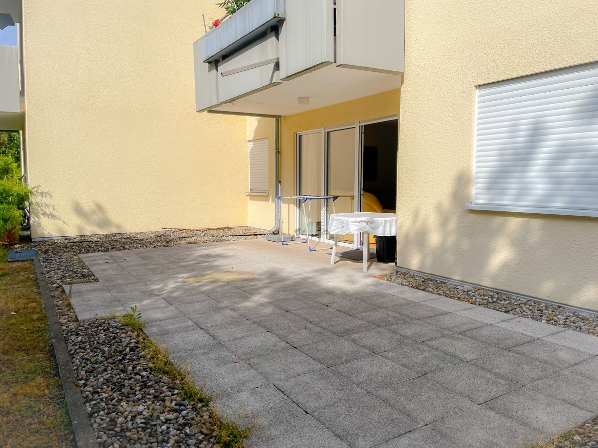 Großzügige Terrasse.jpg