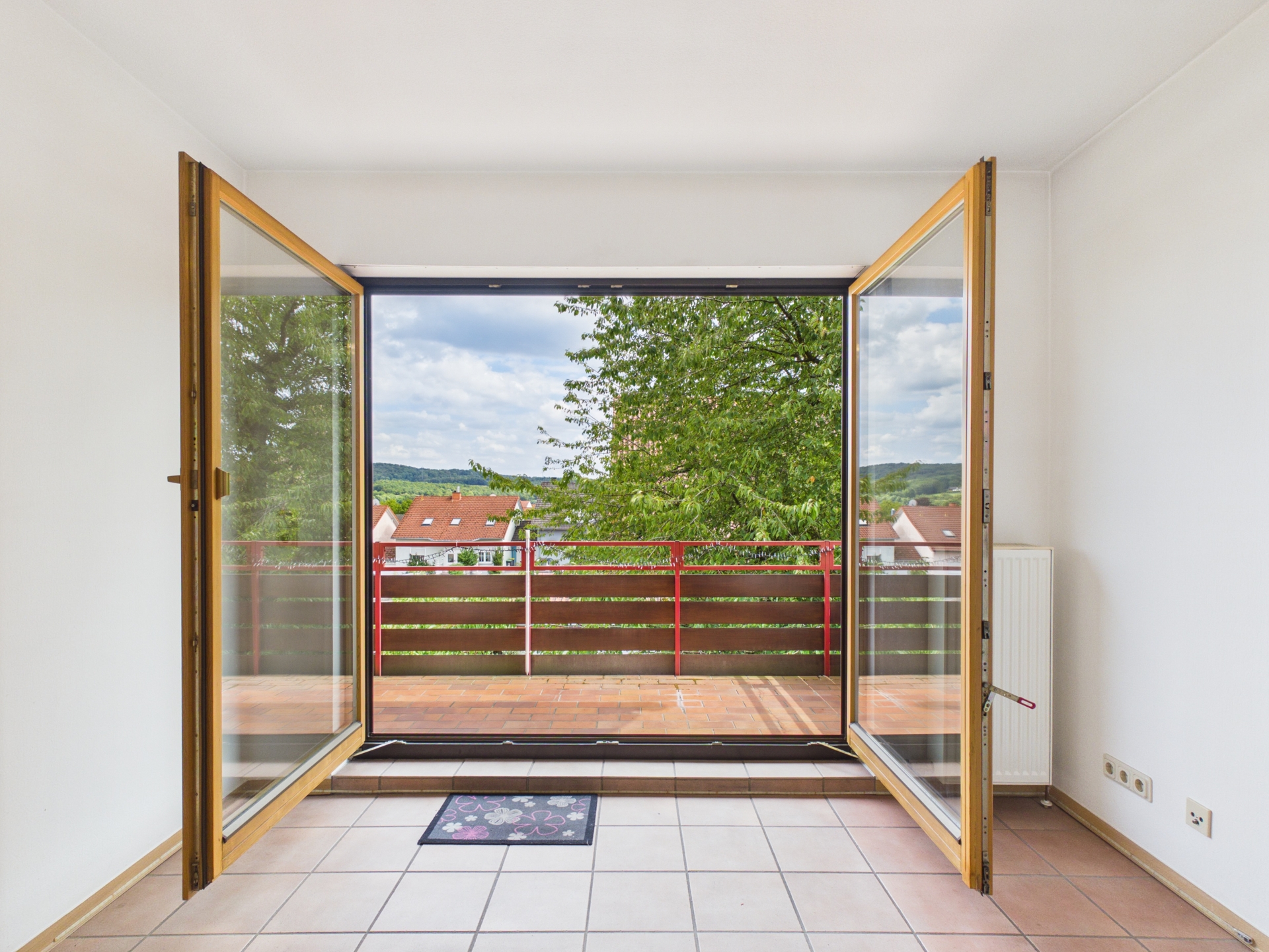 Zugang zum Balkon Zugang zum Balkon